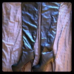 Cosplay PVC over the knee boots - size 41
